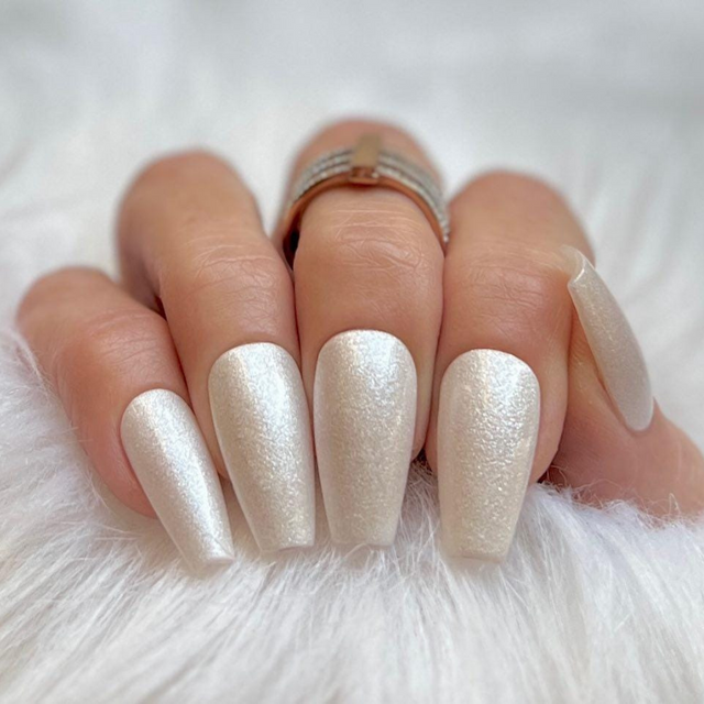 Pearl Essence Dip Powder